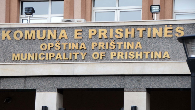 Komuna e Prishtinës akordon 50 mijë euro për Shqipërinë