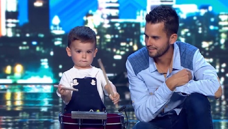 Vogëlushi 2-vjeçar mahnit jurinë e Spanjës me performancën në bateri (VIDEO)