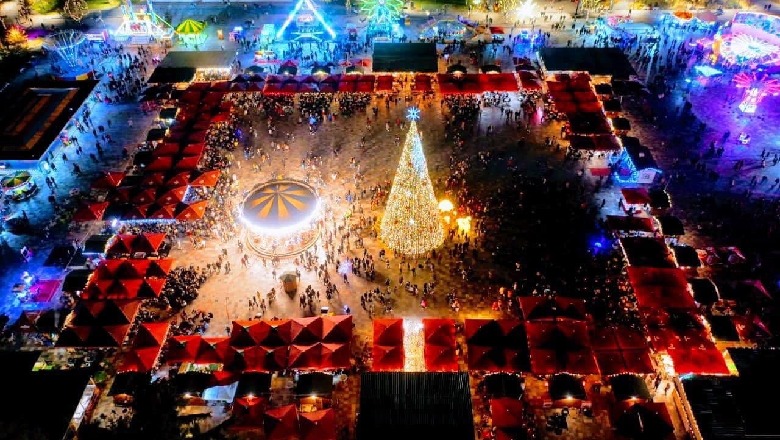 Festat e fundvitit, shikoni si është ndriçuar Tirana (FOTO)