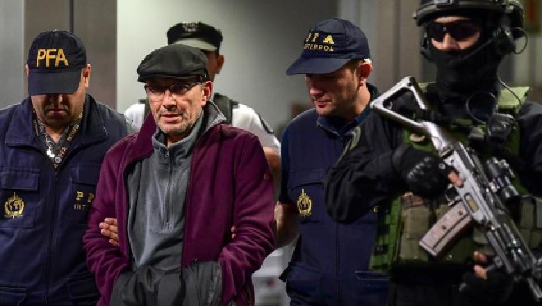 Francë, ekstradohet torturuesi argjentinas që dha mësime në Universitetin e Sorbonës
