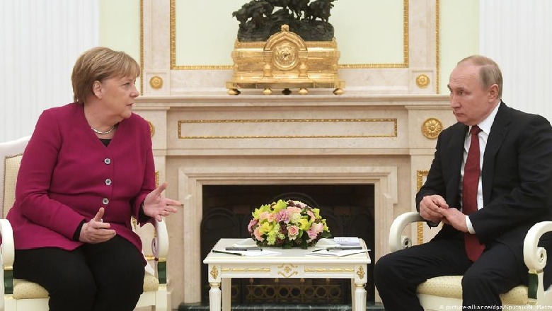 Merkel - Putin: Takim krizash në Moskë