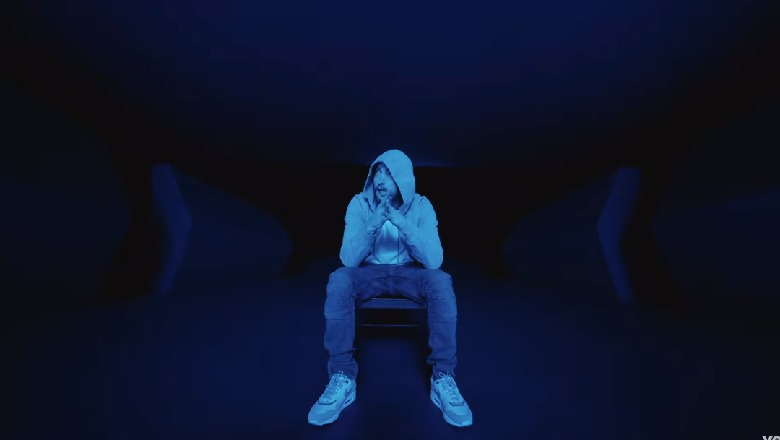 Eminem sensibilizon gjithë botën me këngën e re (VIDEO)