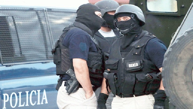 Reparti Renea RENEA kërkon 2500 maska e doreza për të mbrojtur efektivët gjatë ...