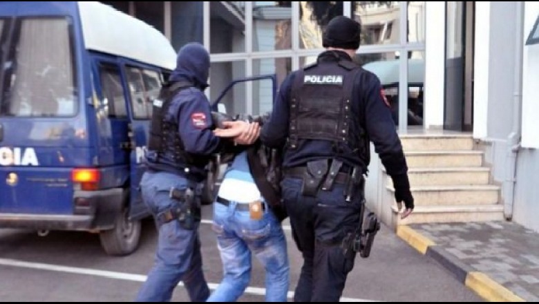 EMRI/ Nga vrasja e 2 turistëve anglez në Greqi tek vjedhja e energjisë, kush është i arrestuari në Vlorë