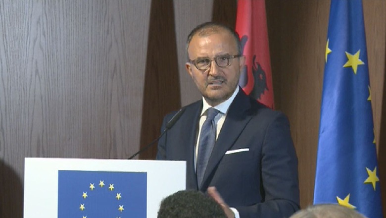 Ambasadori i BE-së: Duhet disiplinë, të gjithë të respektojnë rregullat për të mposhtur COVID-in