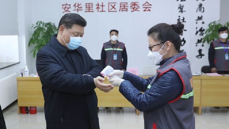 Presidenti në daljen e parë në publik pas shpërthimit të epidemisë, Xi Jinping: Situata shumë e rëndë dhe serioze