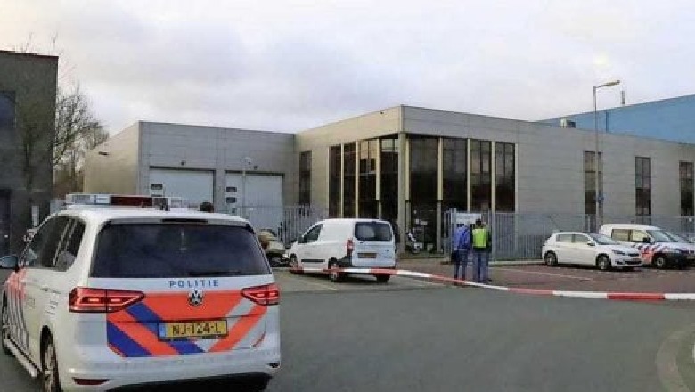 Holandë, dy zarfa-bombë shpërthejnë në zyrat postare në Amsterdam dhe Kerkrade (VIDEO)