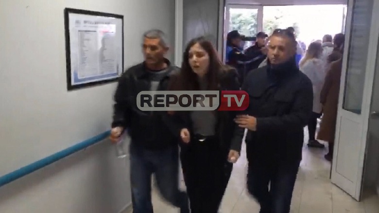Helmimi me spraj piperi në gjimnazin e Fierit, nxënësit dalin nga spitali