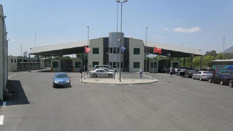 Mbyllen kufijtë për udhëtarët por jo për mallrat, 7 kamionë nga Italia zbarkojnë në Durrës