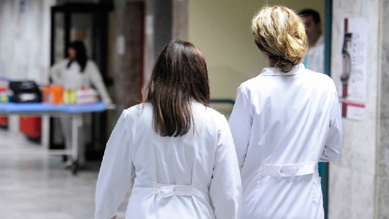 Dy fëmijë 3 dhe 13-vjeç mes 146 të infektuarve me koronavirus në Shqipëri