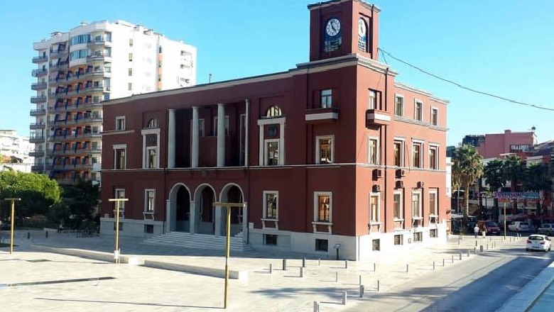 Mblidhet online këshilli bashkiak i Durrësit, merren disa vendime