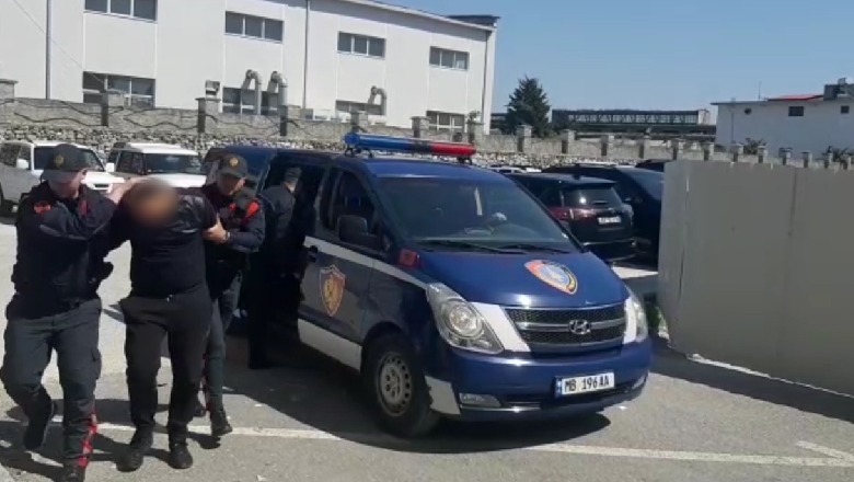 Arrestohen dy persona në Shkodër, njëri ish-drejtor shkolle, i vendoste nota kaluese nxënësve të përjashtuar
