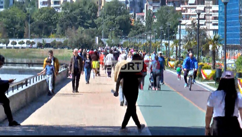 Fundjava e gjyshërve e prindërve me fëmijë! I moshuari: Zbatova urdhrin e të parit të vendit, por sot theva orarin