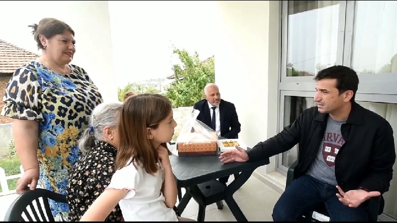 Incidentet në protestë! Veliaj: Budallenj që u rrahën me njëri tjetrin! Teatri do të jetë xhevahiri i ri, nuk dorëzohemi (VIDEO)