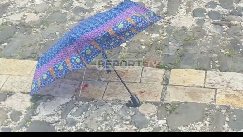 Sherr me thika mes dy familjeve në Berat, plagosen 5 persona