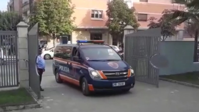 Dhunuan dhëndrin e familjes dhe vëllain e tij, arrestohen tre persona në Durrës