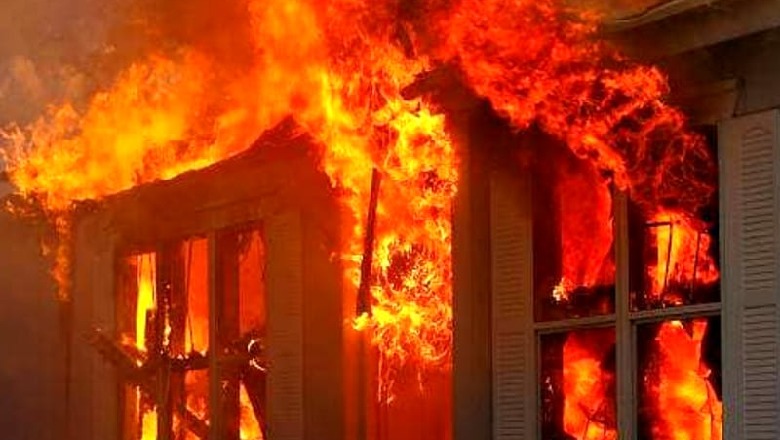 Zjarr në banesën e një të moshuare në Tiranë, vetëm dëme materiale