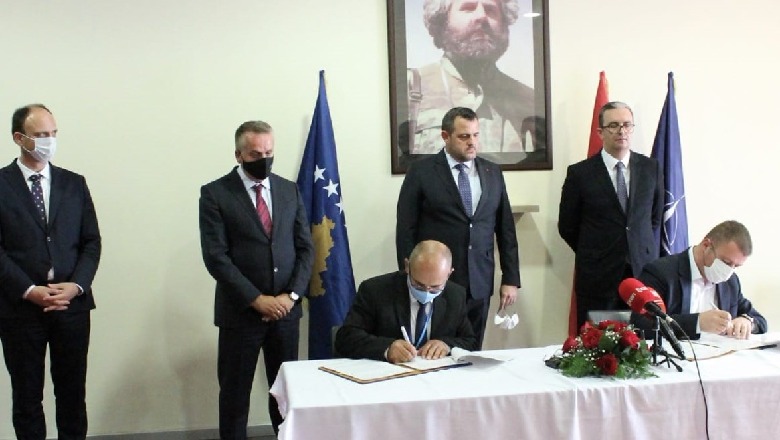 Nënshkruhet marrëveshja për hapjen e korridorit ajror Shqipëri - Kosovë