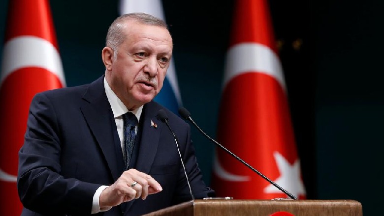Erdogan reagon për Kishën e Shën Sofisë: Mos u ngatërroni me çështjet e Turqisë