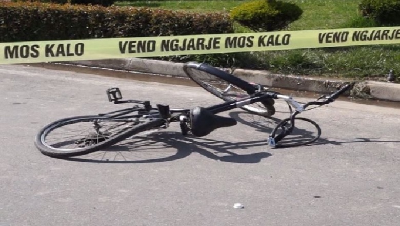 Aksident në Korçë, shoferja 41 vjeçare përplas të moshuarin me biçikletë