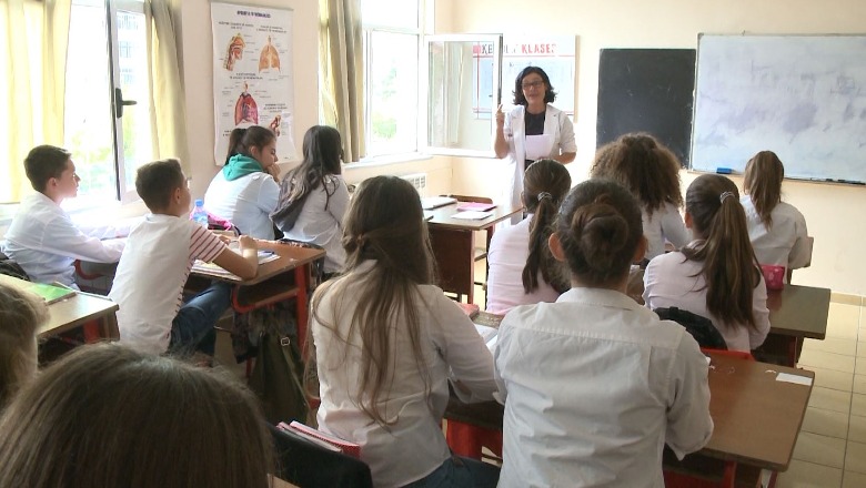 Licensohet për herë të parë mësuesi ndihmës, Shahini: Gjithpërfshirja është prioritet i MASR