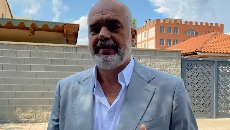 Nxënësit me maska, Rama flet si prind: Zaho në klasë të parë në një situatë të panjohur (VIDEO)