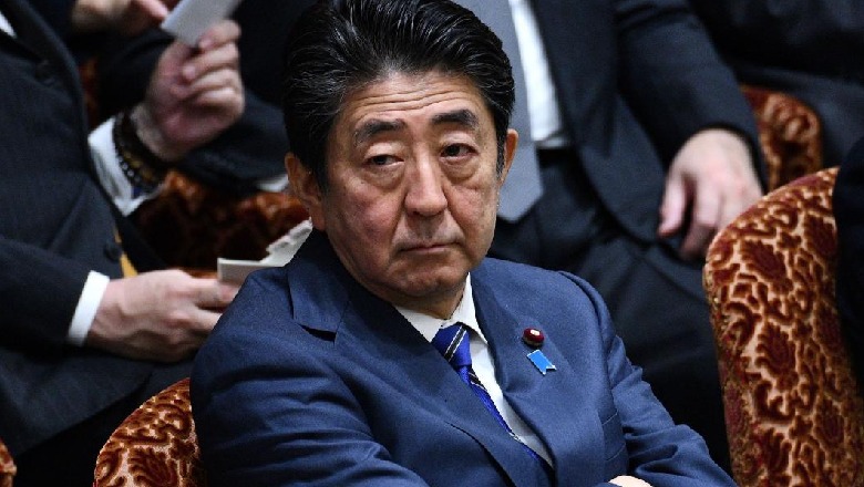 Kryeministri japonez Shinzo Abe dorëhiqet nga posti, për arsye shëndetësore