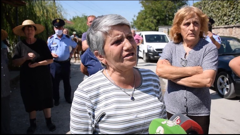 Banorët e Burimasit në proteste për ujin: Kemi dy muaj pa asnjë pikë në çezma, na kanë mashtruar