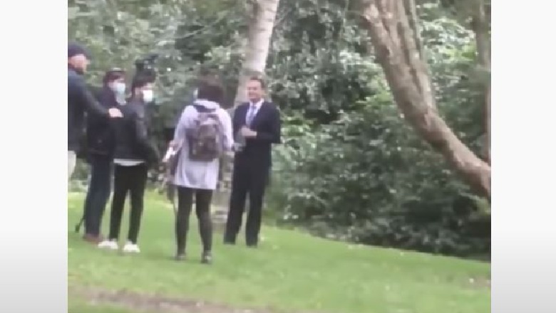 Irlandë/ Incident në Dublin, gruaja godet me shishe kryeministrin Leo Varadkar (VIDEO)