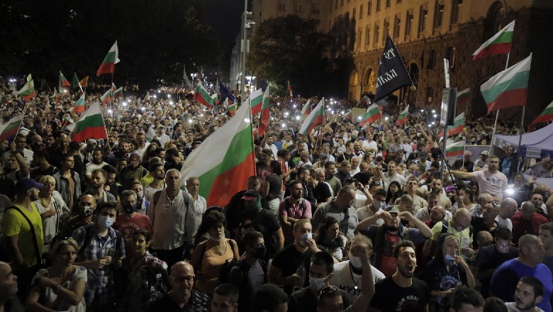 Protesta në Bullgari/ Mijëra qytetarë kërkojnë largimin e kryeministrit Borisov