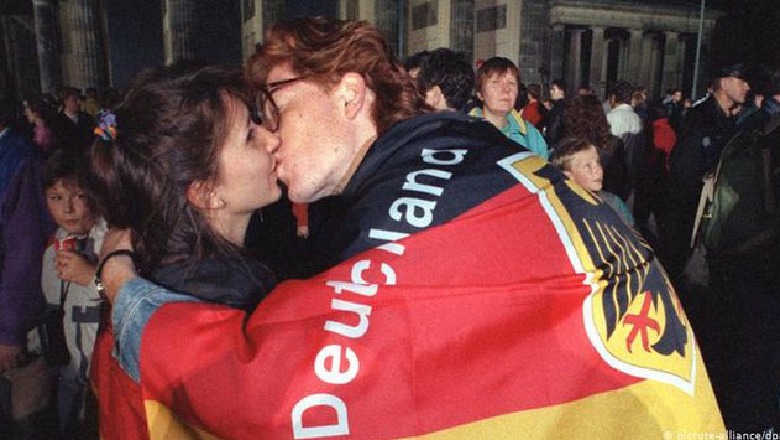 Gjermania feston 30-vjetorin e bashkimit nën hijen e Covid