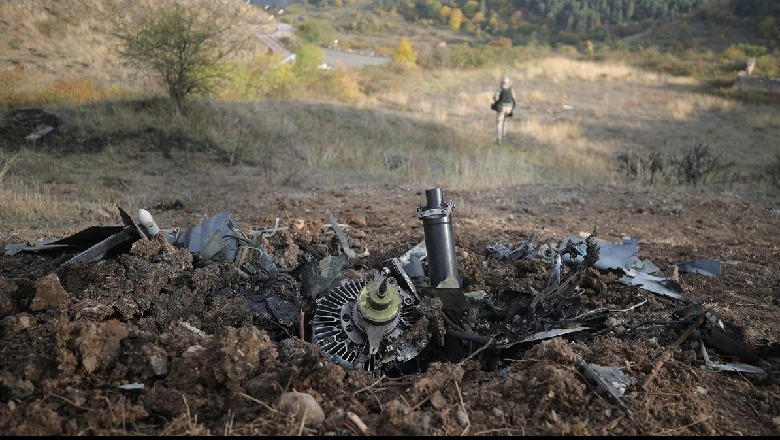 Armëpushimi në letër, bombardimet  nuk kanë të ndalur në Nagorno-Karabak