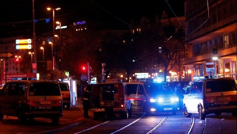 Sulmi terrorist/ Mediat ndërkombëtare: 7 persona të vdekur