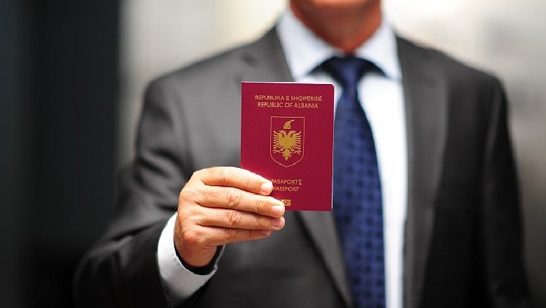 Lehtësi për emigrantët shqiptarë, hapen 6 zyra të reja aplikimi për dokumente biometrike në Europë