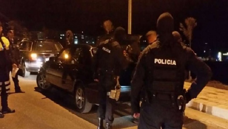 Me kapuç në kokë në rrugët pa ndriçim, arrestohet 20 vjeçari në Tiranë, i dënuar më parë për vjedhje dhe plagosje