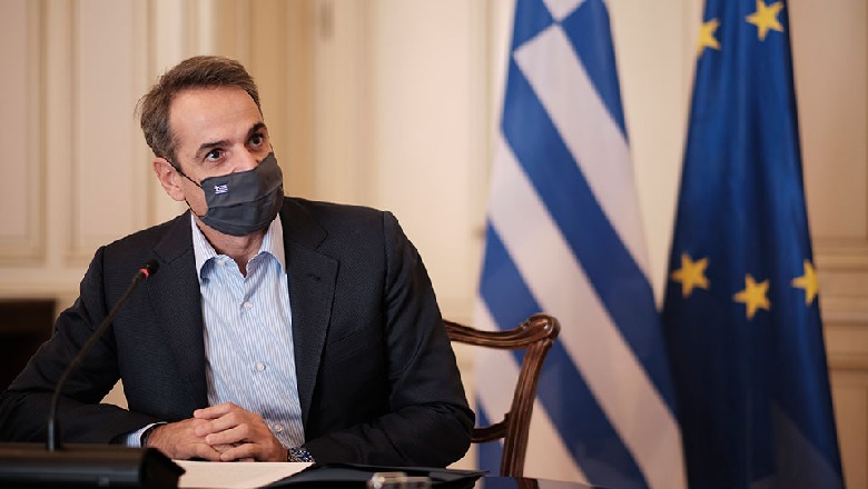 Mitsotakis: Ndalimi i qarkullimit është i detyrueshëm për arsye të shëndetit dhe për të mirën publike