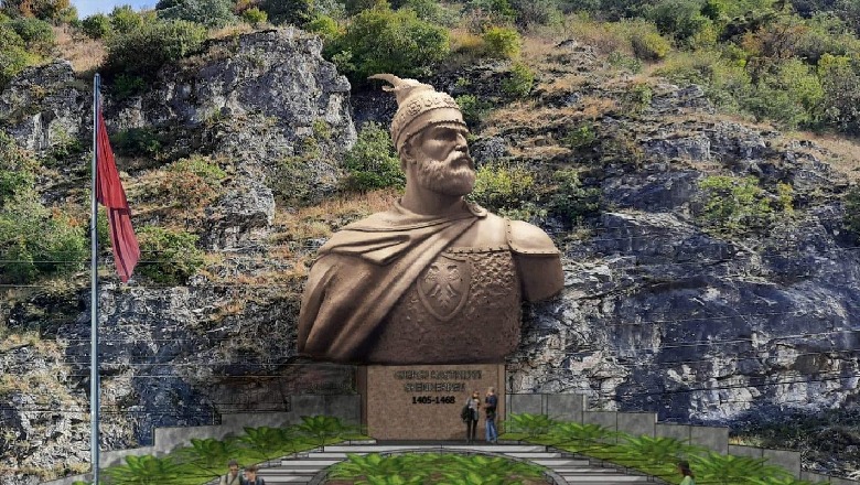 Nga e njëjta shoqatë që bëri shtatoren e kritikuar/ Ftohet debat publik për muranën e Skënderbeut 11 metra të gjatë në faqen shkëmbore të Kalasë së Prizrenit
