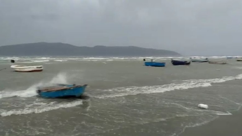 NJOFTIM/ Ndalohet lundrimi për anijet e transportit në linjën Vlorë-Brindisi-Vlorë, mjetet e vogla lundruese dhe anijet e peshkimit përgjatë këtyre datave