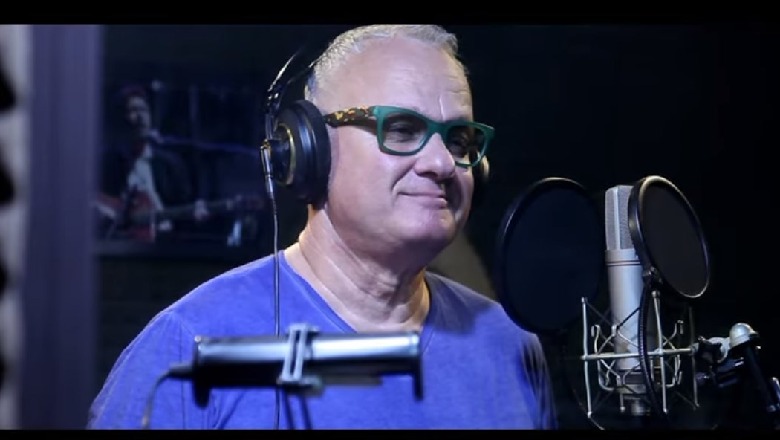 I kushtoi këngë virusit/ COVID-i i merr jetën kantautorit Kujtim Prodani (VIDEO)