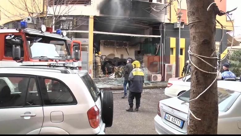 Tiranë/ Një rrobaqepësi përfshihet nga flakët në rrugën e Elbasanit (VIDEO)