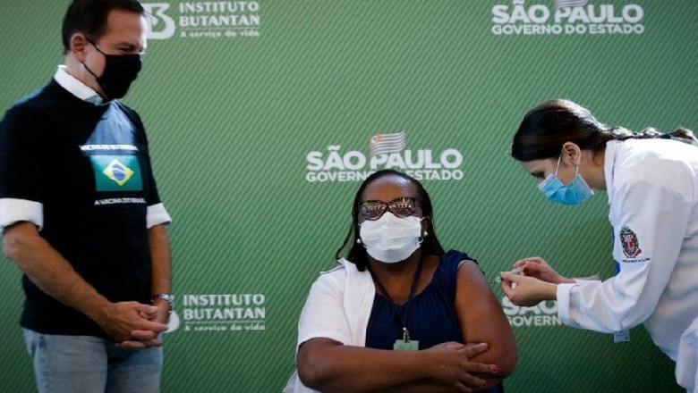 ‘Më mirë vonë se kurrë’, Brazili nis vaksinimin anti-COVID të qytetarëve 