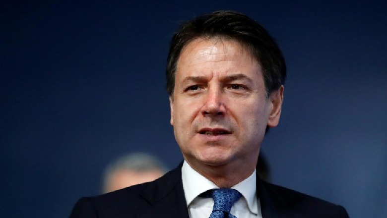 Kriza politike në Itali/ Conte kalon provën e parë, kabineti i tij reziston e votohet nga 321 deputetë 