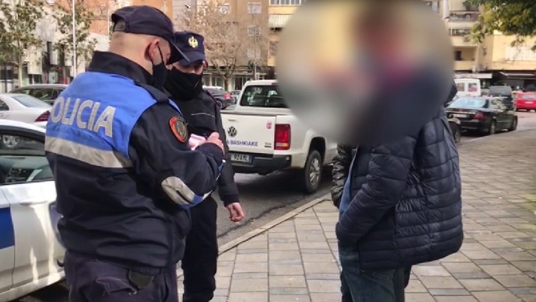 Shkelën masat COVID/ Policia gjobit 1231 qytetarë gjatë fundjavës! 1227 persona u kapën pa maska në rrugë (VIDEO)