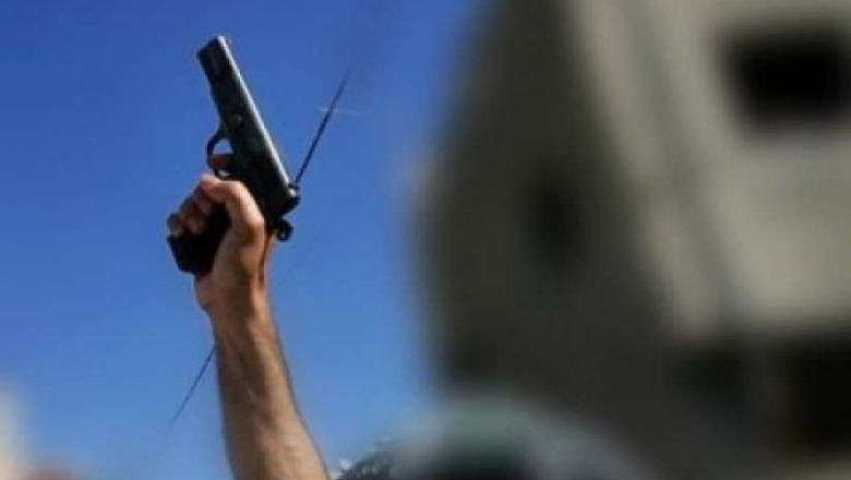 Qëlloi me armë në ajër, arrestohet 31-vjeçari në Durrës