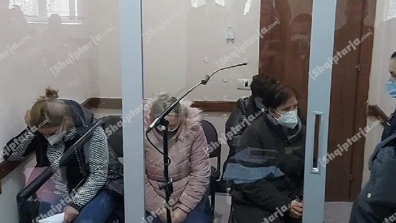 'Akuza për bashkëpunim me Tiren'/ Gjykata liron nga burgu infermieren dhe sanitaren e Shefqet Ndroqit