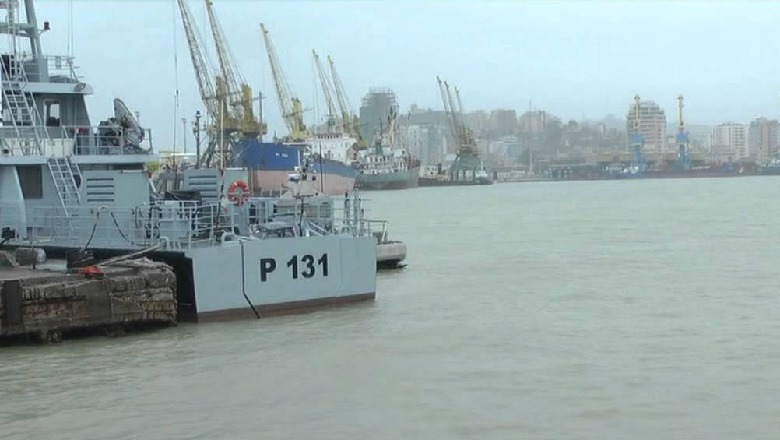 Moti i keq, pezullohen lundrimet e trageteve nga një kompani në portin e Durrësit