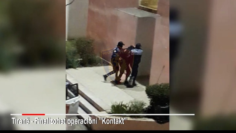 Tentoi të vrasë një person në 2019, 32 vjeçari arrestohet në shtëpinë e tij në Tiranë bashkë me një polic! Kapet edhe 56 vjeçari duke paketuar drogë (Emrat)