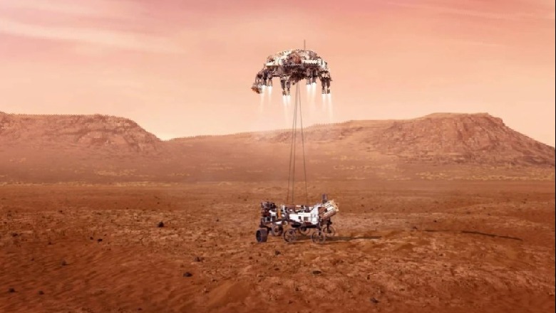 Helikopteri hapësinor i NASA-s zbarkon në Mars, udhëtimi filloi disa muaj më parë