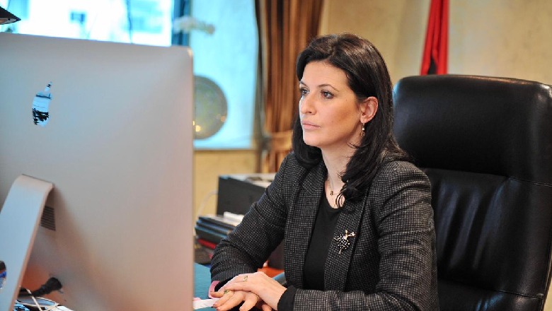Prezantoi projektligjin për OJF-të, Gjonaj: Regjistrimi elektronik në Gjykatën e Tiranës lehtëson procedurat dhe ofron shërbime të tjera shtesë