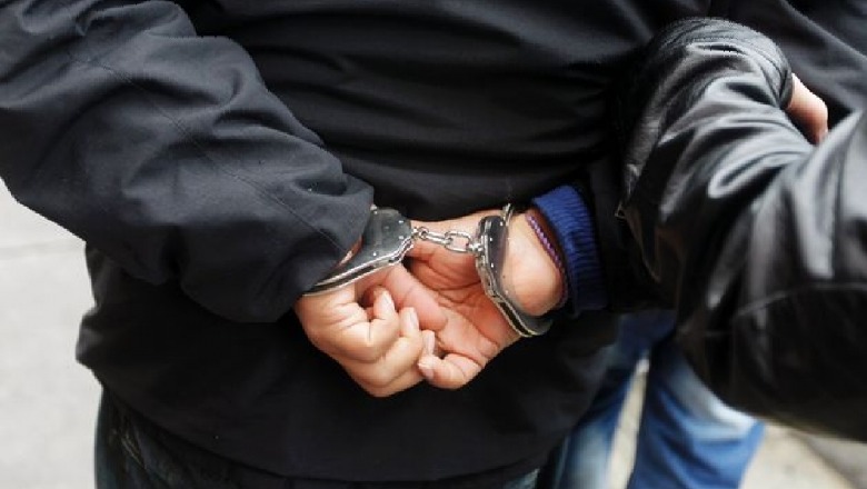 I dënuar në Itali për trafik droge, arrestohet 53-vjeçari në Durrës me qëllim ekstradimin drejt vendit fqinj